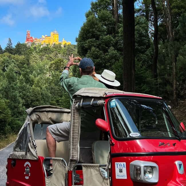 Tuk Tuk Sintra by All Palaces! - The Benefits of a Guided Tuk Tuk Tour