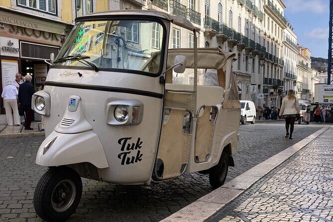 Tuktuk adventure through Lisbon - An Exciting Way to See Lisbon: The Tuktuk Adventure