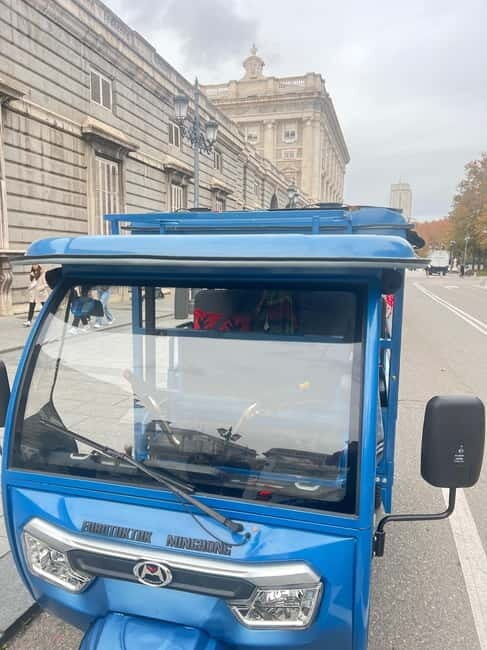 Tuktuk historical tour of Madrid 1 Hr in a fun and original way - Value and Practical Considerations