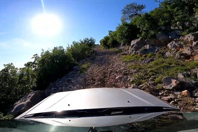 TuLove 4L, Velebit Safari, 4x4 off-road and hiking - FAQ