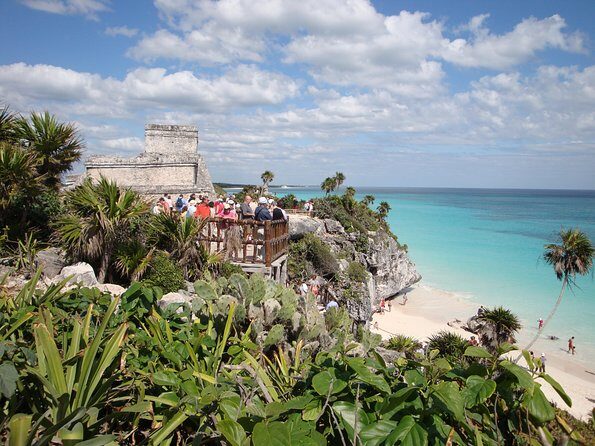 TULUM AND COBÁ from Riviera Maya, Cancun and Tulum (Private) - An In-Depth Look at the Tulum and Coba Private Tour