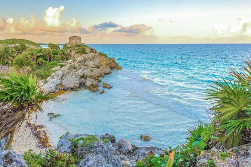 Tulum Archaeological Zone: Cenote, Lunch & Transfer - Exploring the Tulum Archaeological Zone: A Window into the Past