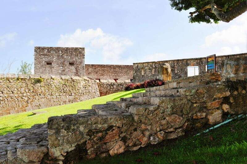 Tulum: Bacalar Lagoon and Cenote Adventure Day Trip - A Detailed Look at What to Expect