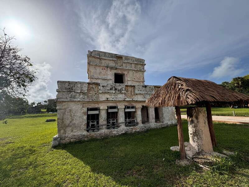 Tulum: Guided Tour of Mayan Ruins and Coral Reef Swim - Key Points