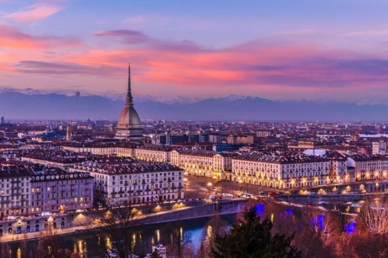 Turin: Private custom tour with a local guide - FAQs
