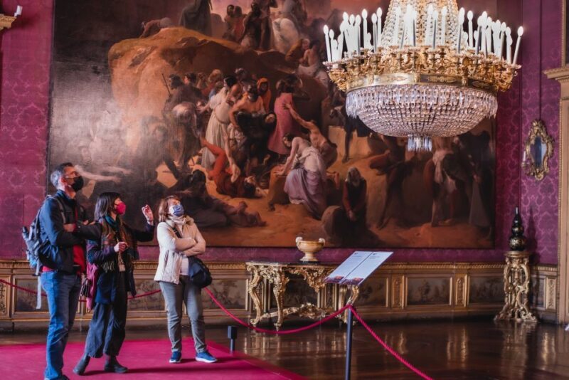 Turin: Savoy Royal Palace Small Group Guided Tour - Exploring the Turin Royal Palace: A Deep Dive