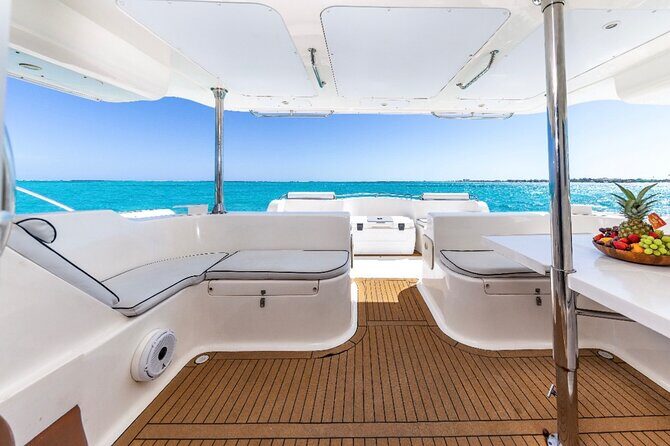 Turks and Caicos Full-Day Luxury Private Yacht Charter - Why This Tour Works Well for Travelers