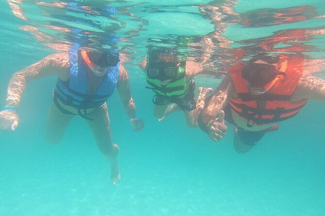 Turtle Snorkeling in Akumal - FAQ