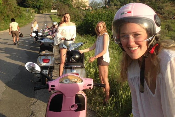 Tuscany Vespa Tour: Lunch & Wine Tasting, Countryside Roads - Exploring the Tuscan Countryside on a Vespa