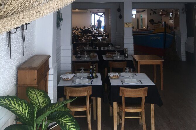 Two Bridges Gastronomic Private Tour - Lisbon King's Christ - A Delicious Portuguese Lunch