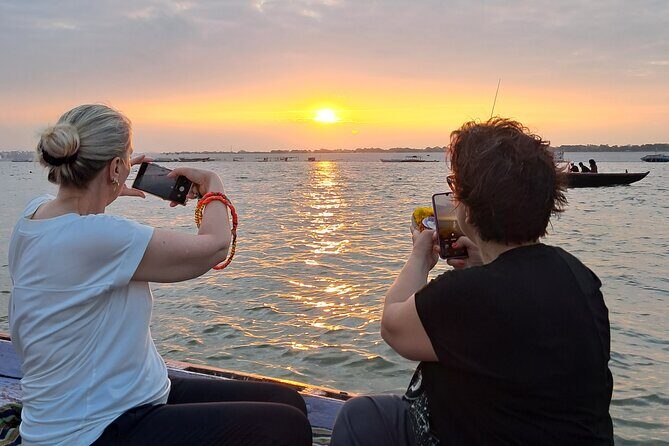 Two days admirable tour of Varanasi - Key Points