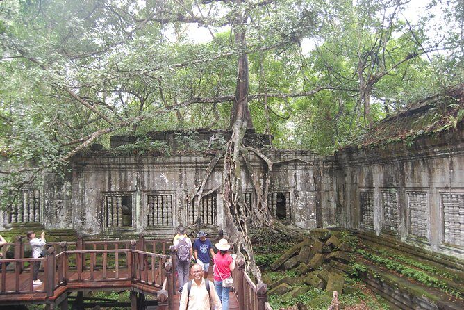 Two Days Angkor Wat Park-Beng Mealea and Kampong Phluk Village - Key Points