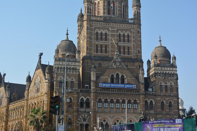Two Days Mumbai Tour Package : City + Slum + Elephanta + Market - Who Should Consider This Tour?