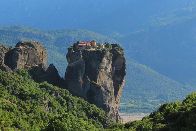 Two Days Rail Tour to Meteora from Thessaloniki - FAQ
