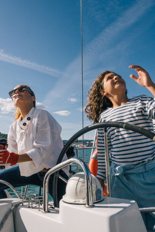 Two Hour Luxury Sailing Experience with Open Bar - FAQ