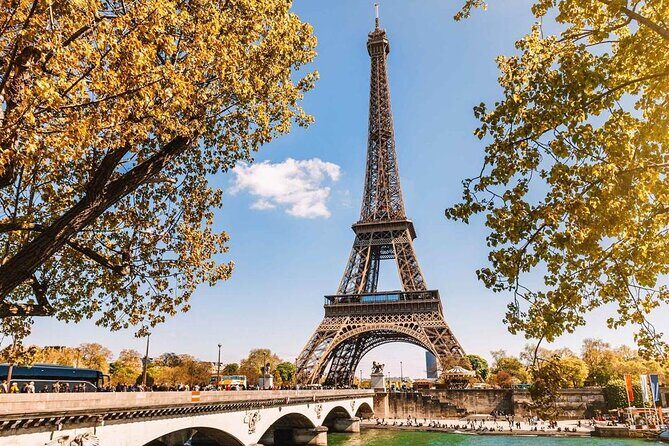 Two-hour Paris Tour including short walk and one hour Seine Cruise - An In-Depth Look at the Tour Experience