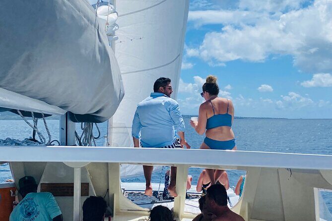 Two islands, One paradise - FAQ