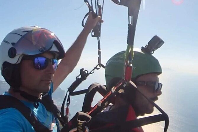 Two-seater paragliding Amalfi and Sorrento Coast Monte Faito - FAQ