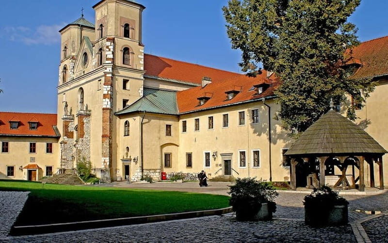 Tyniec: Cruise from Krakow to Tyniec - Key Points