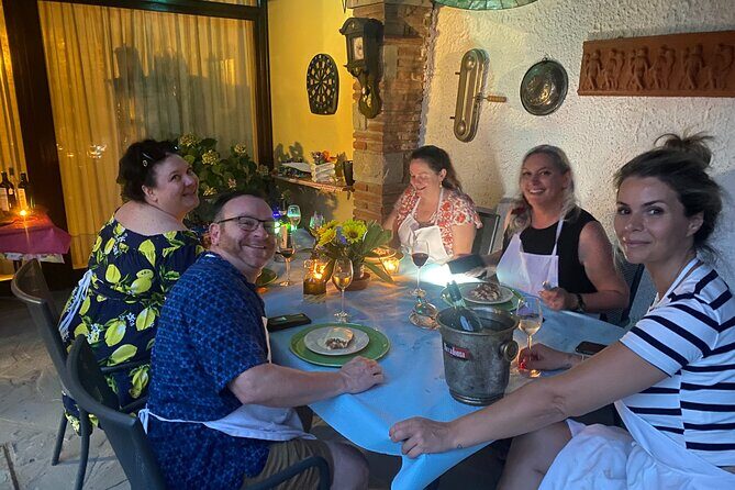 Typical Tuscan family dinner in a Villa near Cortona - A Genuine Taste of Tuscany: Family Dinner at a Villa near Cortona