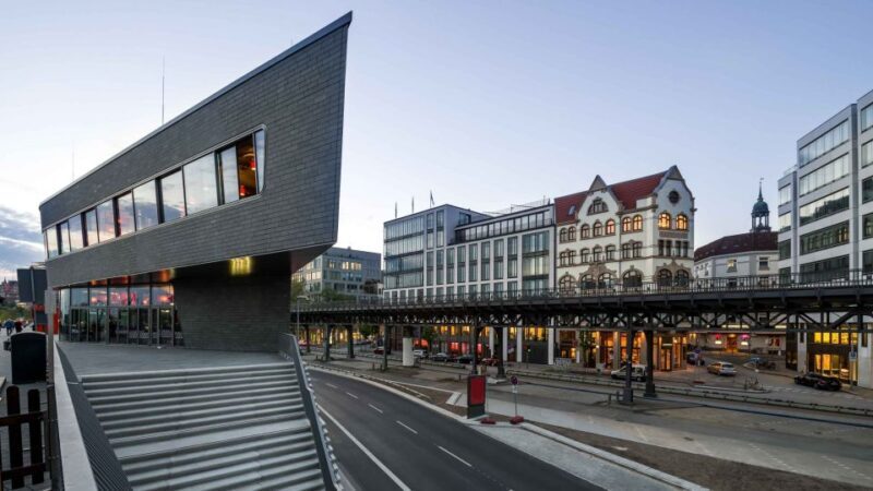 U-Boot Museum & War History Private Tour in Hamburg - FAQ