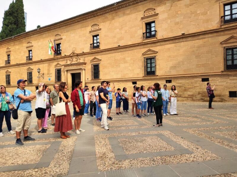 Úbeda: Tour centro histórico Patrimonio Mundial con entradas - Key Points