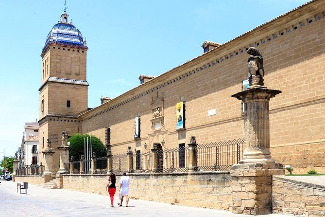 Úbeda y Baeza monumental con entradas - Key Points