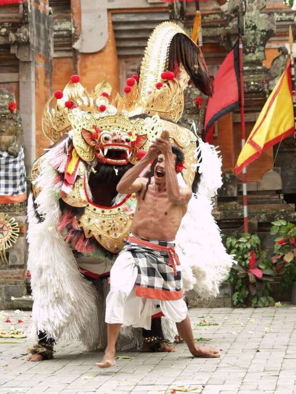 Ubud: Barong Dance and Keris Cultural Dance Show Tickets - Key Points