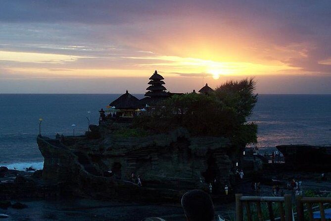 Ubud Guided Tour & Iconic Tanah Lot Temple - Key Points