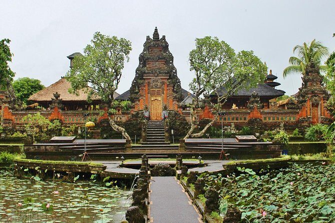 Ubud Guided Tour & Iconic Tanah Lot Temple - FAQ