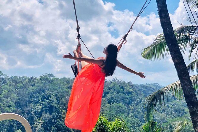 Ubud Kintamani Volcano And Waterfall Private Guided Tour - Detailed Review of the Ubud Kintamani Volcano And Waterfall Private Guided Tour