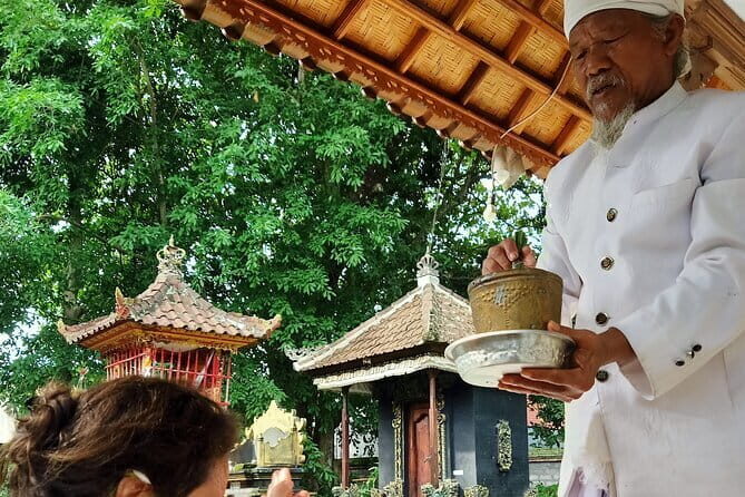 Ubud Yoga, Open Chakra Healing and Temple Spiritual Cleansing - What’s Included and What to Consider