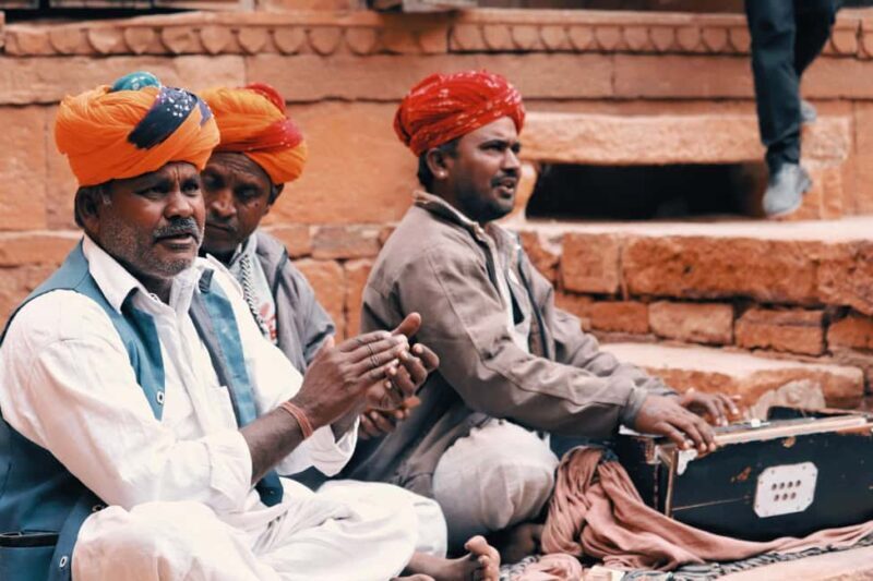 Udaipur: 2-Day Private Tour with Kumbhalgarh and Ranakpur - Exploring Udaipur and its Surroundings: A Detailed Look