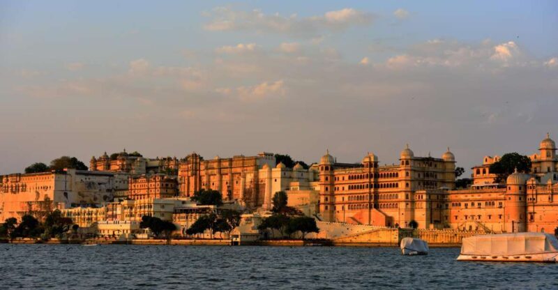 Udaipur: Full Day Private City Tour with Optional Boat Ride - An In-Depth Look at the Udaipur Private Tour
