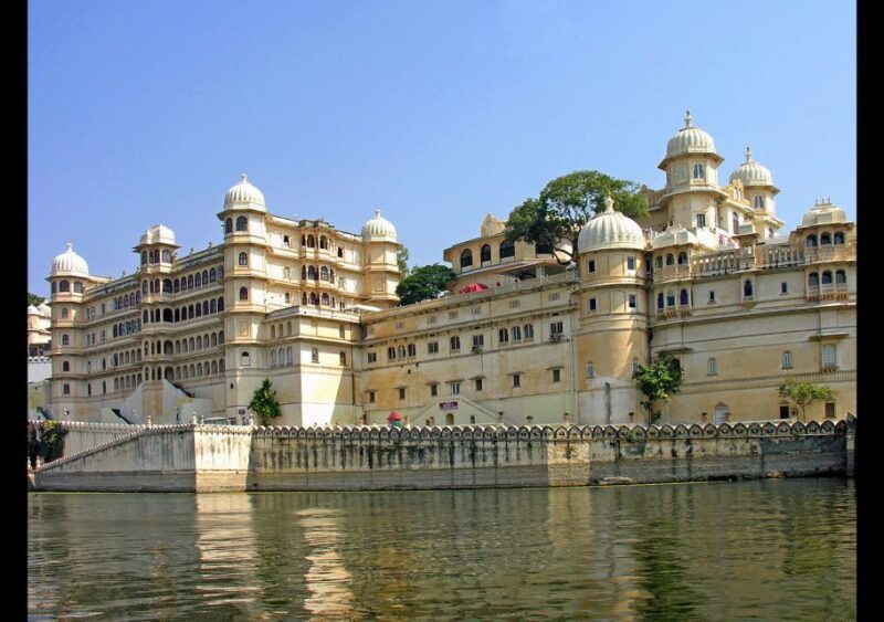 Udaipur Full-Day Private Sightseeing Tour With Guide - The Sum Up