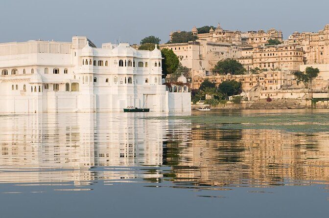 Udaipur Heritage City and Local Market Walking tour - Discover Udaipur’s Heritage and Local Markets on a Walking Tour