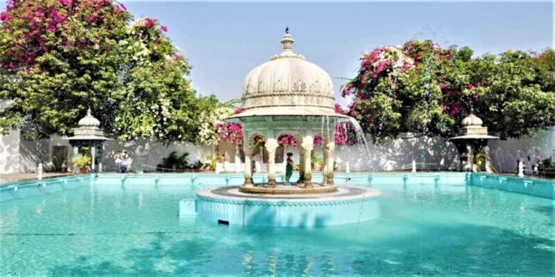 Udaipur: Monsoon Palace & Cultural Walk with Local Food - Why This Tour is a Great Choice