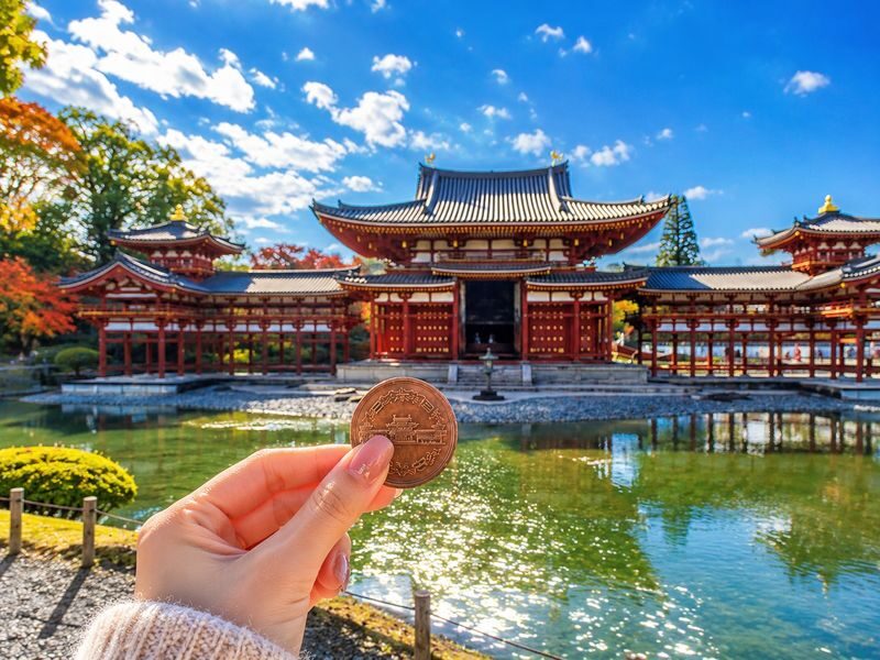 Uji Byodoin & Uji Matcha Food Street & Uji River & Uji Park & Fushimi Inari Taisha & Katsuo-ji Daruma Wall Day Tour (Departing from Osaka and Kyoto) - Katsuo-ji: Daruma dolls, wishes and a temple walk