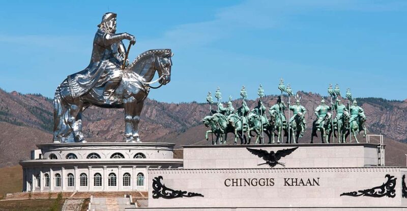 Ulaanbaatar: Chinggis Khan Statue and National Park Day Trip - Key Points