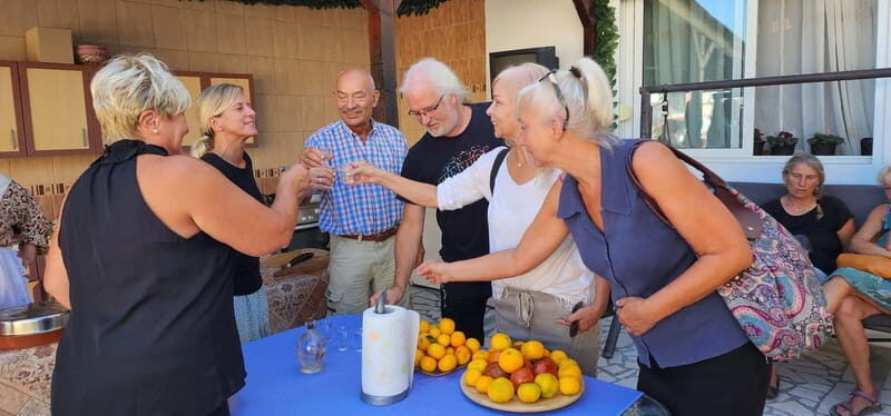 Ulcinj: Cooking Class - Including Dinner - Local experience - Who Will Love This Experience?