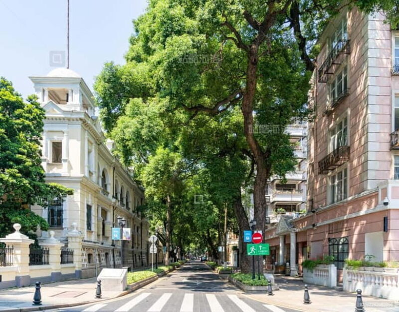 Ultimate 1-Day in Guangzhou: History, Flavor & Nightlife - Ultimate 1-Day in Guangzhou: History, Flavor & Nightlife