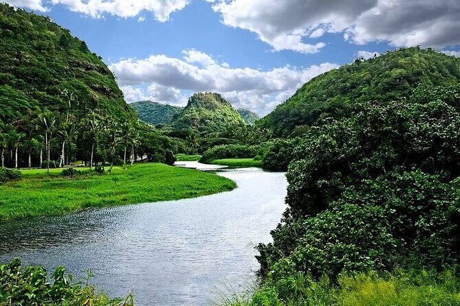 Ultimate Circle Island: Beauty and the Feast from Ko Olina - Key Points