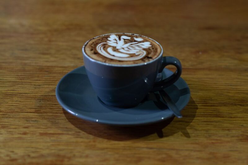 Ultimate Melbourne Walking Tour: History, Laneways & Culture - The Historic Pub Experience