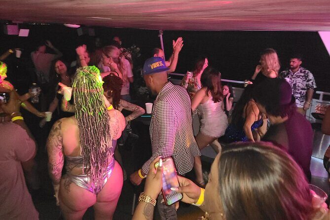 Ultimate Miami Boat Party with Free Open Bar & Live DJ - FAQ