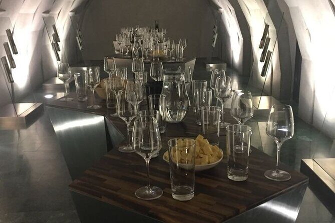 Ultimate private wine tasting experience from Prague to Moravia (3 days) - FAQ