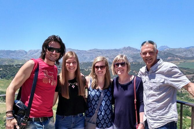 Ultimate White Village of Ronda Small-Group Day Trip from Granada - An In-Depth Look at the Ronda Small-Group Day Trip from Granada