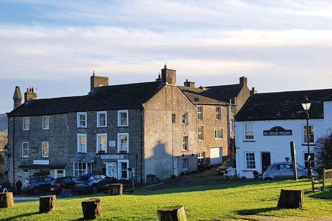 Ultimate Yorkshire Dales Tour - Magnificent Views - Photo Stops - Expert Guide - FAQ