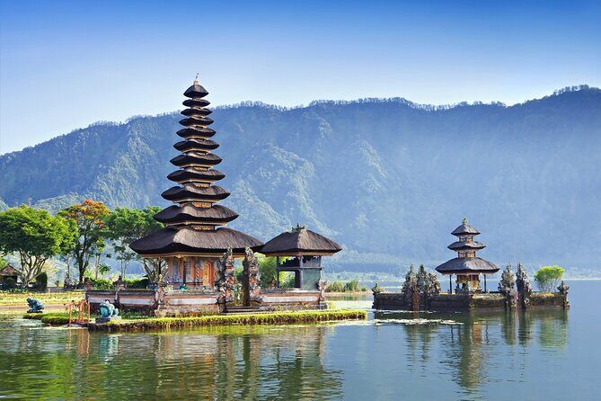Ulun Danu Temple, Handara Gate, Leke-Leke Waterfall Day Tour - Key Points