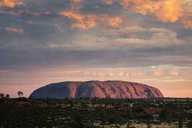 Uluru (Ayers Rock) Sunset + Outback Barbecue Dinner & Star Talk - A Practical Guide to the Uluru Sunset and Star Tour