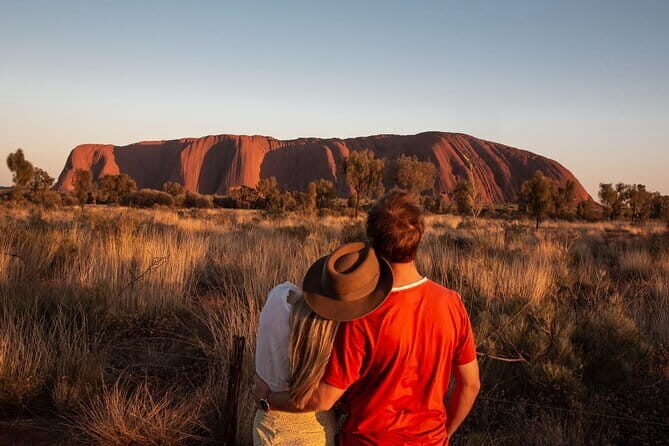 Uluru (Ayers Rock) to Alice Springs Coach Transfer - Analyzing the Value and Price